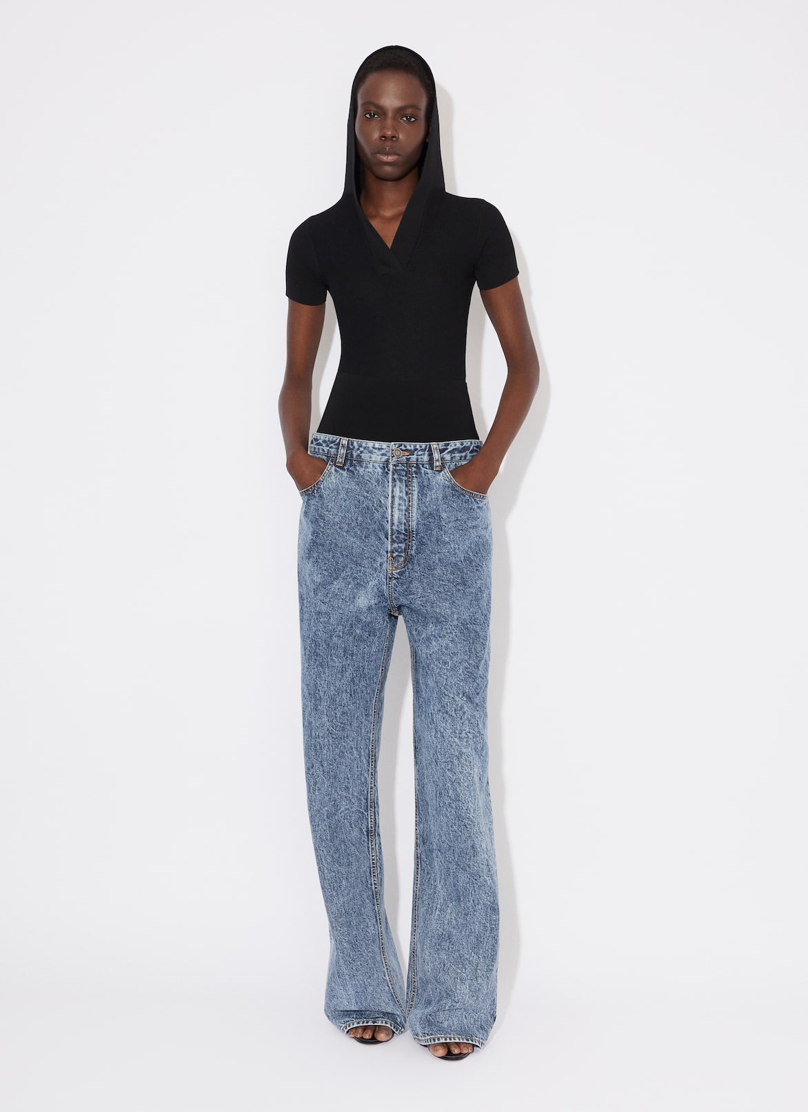 KNIT BAND JEANS IN SNOW DENIM ALAÏA LIGHT BLUE KNIT BAND JEANS IN SNOW DENIM